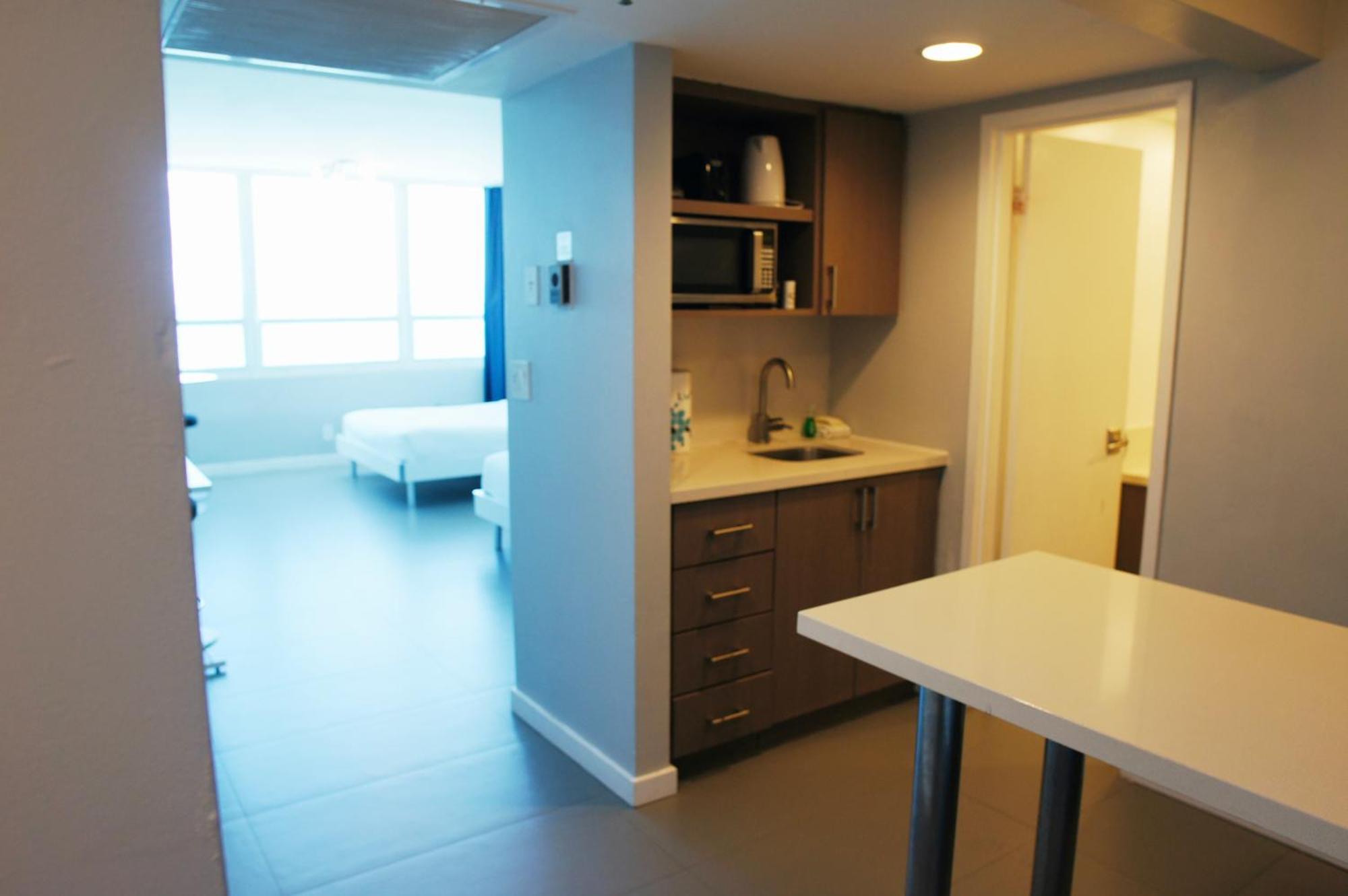 Castle 835 Oceanview Studio On Beach With Pool, Gym, Bars, And Free Parking Miami Beach Luaran gambar